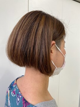 リッチアリュール(Ricci ALLURE) ツーブロ女子/ボブ/アースカラー/30代/40代/50代