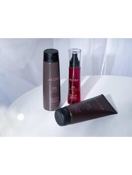 美髪ケアに特化したsalon。髪本来の美しさを引き出し、頭皮ケアとリラックスもできる美髪アロマスパが人気!