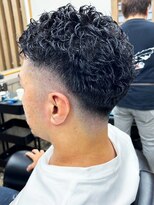 ヘアーコレクション グロース(HAIR COLLECTION Growth)&nbsp;20代30代40代メンズフェードカットスパイラルパーマツーブロ