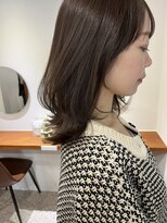 カリネバイフィエル(CALINER by Fier) 西梅田駅 / 2wayボブにシフォンベージュ