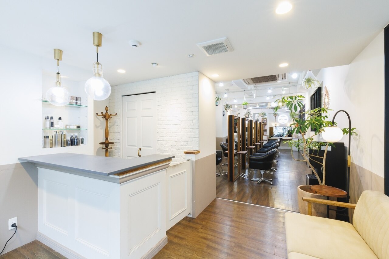 ①配送可能【神奈川県厚木市直接引取歓迎】美容室 ドレッサー 片面