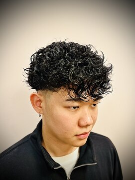 ヒロギンザバーバーショップ 新宿店(HIRO GINZA BARBER SHOP) スペインカール