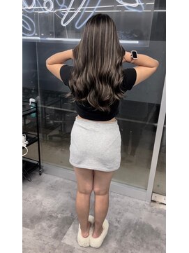 キング 高槻(K!ng) 縮毛矯正髪質改善ハイライトレイヤーカット高槻美容室エクステ