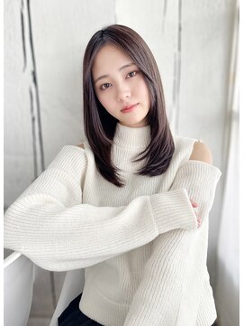 ナル 宇都宮(nalu) ナチュラルレイヤーのサラツヤストレートスタイル