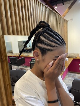 スターリバー(STAR RIVER) ポニーコーンロウ