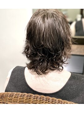 コマ(coma) 【coma中野】取れやすい毛質にかけるミセスパーマ