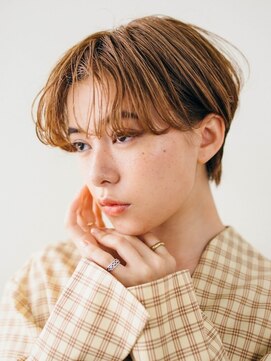 ピズム(PISM) 前髪なしショート/ショコラアッシュ/ブリーチオンカラー