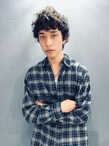 ベシドゥーズ(Besixdouze)&nbsp;波巻きツイストスパイラルパーマ