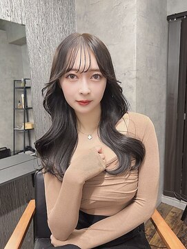 リベルテ 渋谷(Liberte) レイヤーカット　顔周りレイヤー　渋谷