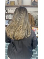 ラボ(LABO) バレイヤージュ×レイヤーカット