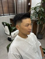 オールマンバーバーショップ 流山おおたかの森(Allman Barbershop)&nbsp;リバースセンターパート/ニュアンスパーマ/ダウンバング/流山