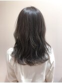 Lita遠藤担当 つやつやカーキグレージュ☆