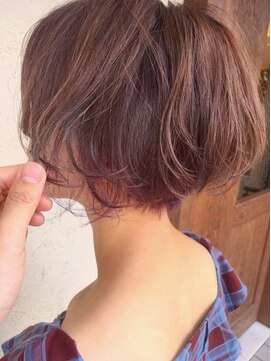 クレル(Creelu) 前下がりボブ