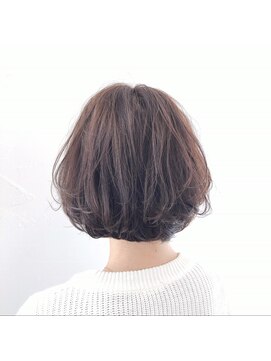 ミューズジャルダン(MUSE jardin) ふんわりショートボブ