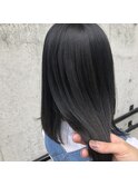 明るい髪にツヤと色味をプラスしていくツヤネイビー