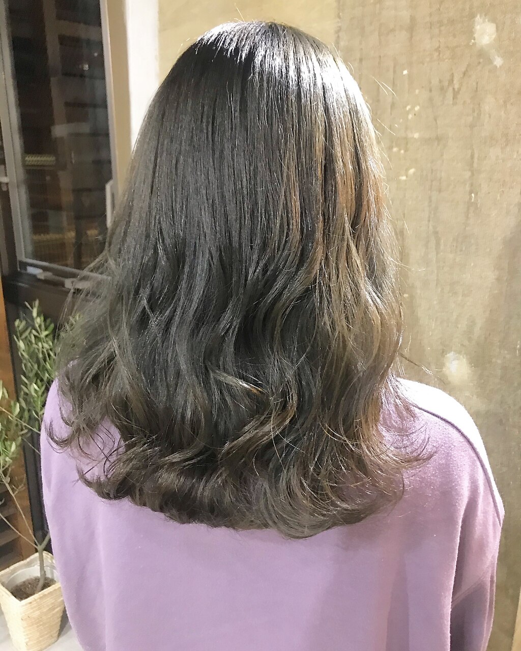 【Pins人気NO１】ダメージレス外国人風ブリーチ&カラー　20000円→12680円