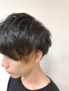 エヌプラス(N+) メンズヘアフェザーパーマサーフカール刈り上げセンターパート