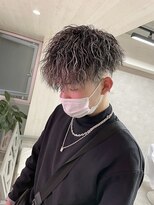 イーラ(era)&nbsp;ツイストスパイラルパーマ　ハイライト