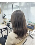 グレージュカラーフェミニン10代20代
