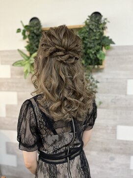 ロカット サロン(Roquat Salon) ハーフアップブライダル　ゆるふわ　【立川/立川南/バイカルテ】