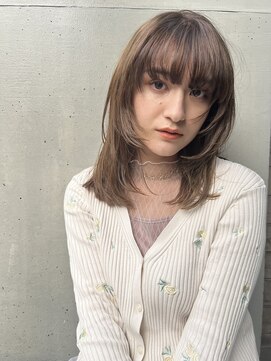 ラグゼ(Luxe) レイヤーカット【Luxe鹿田優太】オリーブベージュ