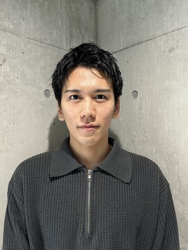 フイ 新宿3丁目(Hui) ハイトーンカラー/マッシュパーマ/アースカラー/men's/