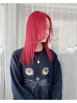 ナナ(NANA) レッド/ブリーチ/カラー/顔周りカット