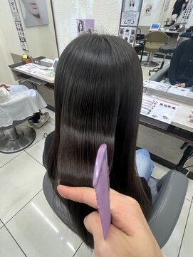 アース オーセンティック 松山銀天街店(EARTH Autentic) 髪質改善プレミアムストレート