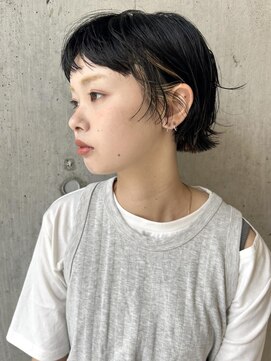 バロンフェム(baLon.fem) 【stylistさわだ】ミニボブstyle