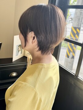 セジールへアメゾン(SAISIR HAIRMAISON) ミディアムヘア/暗めカラー/グランマッシュ/岡山