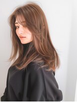 ラベストクズハ(LOVEST KUZUHA)&nbsp;ロングレイヤー/艶髪/韓国風ヘア/アッシュブラウン/大人ブラウン