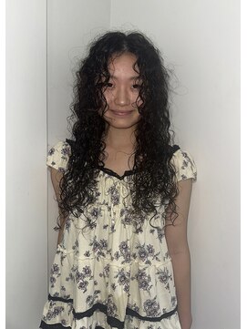 甘さを残したハードパーマ