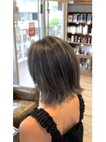 ヴィコロ(vicolo) 白髪ぼかし/ハイライト/グレー/グレージュ/40代