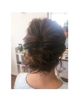 ニコラ(nicola) nicola×編み込みヘアアレンジ