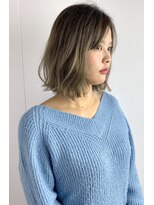 フルショウ アシヤ(FURUSHO ASHIYA)&nbsp;ナチュラルグラデーション ブリーチオンカラー ミントアッシュ