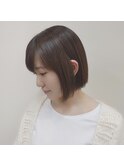 大人美人ブラウンカラーナチュラルコンパクト切りっぱなしボブ