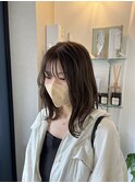 ミディアムグレージュ