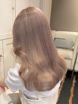 ベレーザシェルト(Beleza scelto)&nbsp;232ニュアンスカラーパールベージュ波巻きふんわりカール