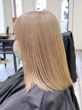 アフューズバイストゥー(Vfuse by StueW) 艶髪ハニーブロンド[倉敷][岡山]