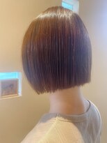 サージュ ドゥエ(Sage doue) 前下がりボブ