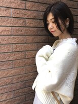 フィドゥシア(FIDUCIA) ダークトーン 外はねボブ