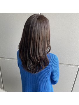 ファースト 泉中央店(first) ブルーグレージュ、レイヤーカット