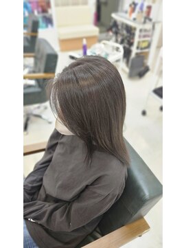 ネクサス NEXUS アッシュ系ツヤ髪カラー