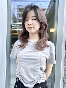 カケル(×.) 韓国風レイヤー/おくれ毛/ミディアムレイヤー