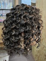 ミニバス(MiNiBASS) スパイラルパーマ 強め