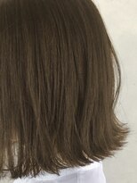 ダメージ少ないブリーチなし透明感カラー