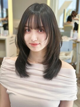 ニューヨークニューヨーク 梅田茶屋町店(NYNY) レイヤーカット 顔まわりカット ワンカール 小顔