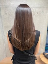 エウペ 渋谷(WEUPE)&nbsp;斜めバング/グレージュカラー/デザインカラー/シルキーベージュ