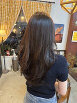 チャプター 問屋町(chapter)&nbsp;透明感ケアカラーオリーブベージュ顔まわりレイヤーカット韓国