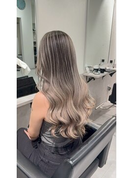 シエラ 南船場(CIERA.) アプリコットオレンジハイライトカラーミルクティーベージュ